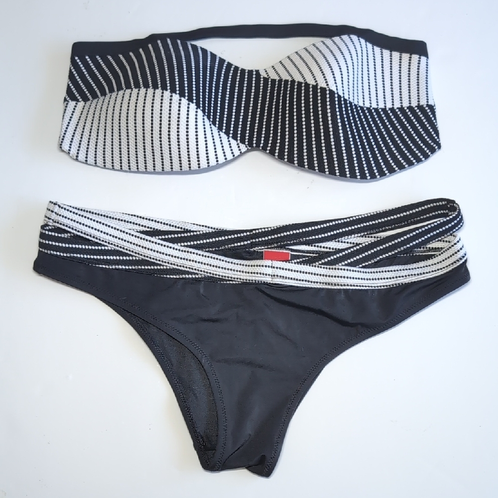 Yamamay Striped Bikini Set 36B Strapless 2pc Black White Crossover Split Waist - Picture 9 of 9